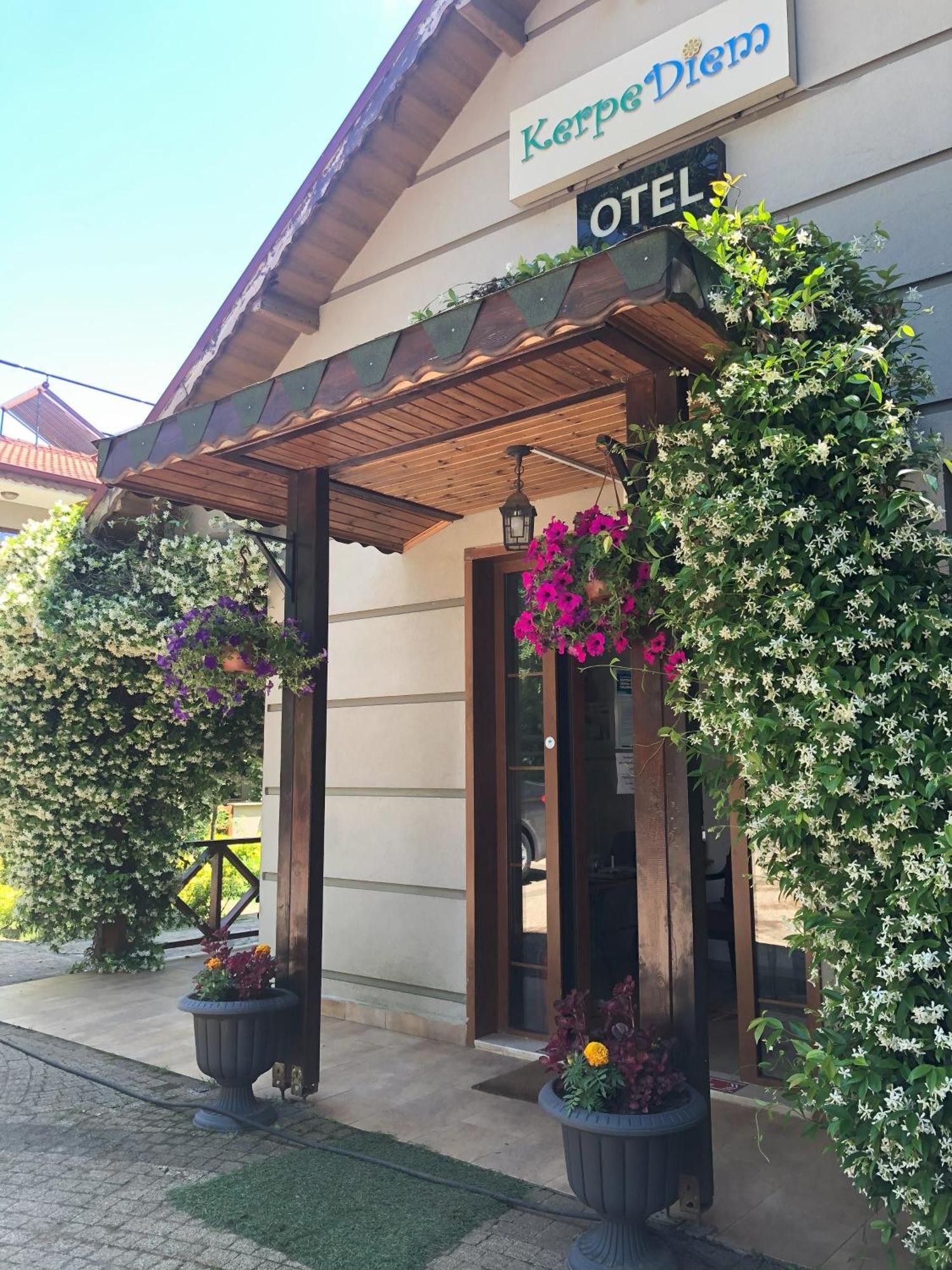 Kerpe Diem Otel ภายนอก รูปภาพ